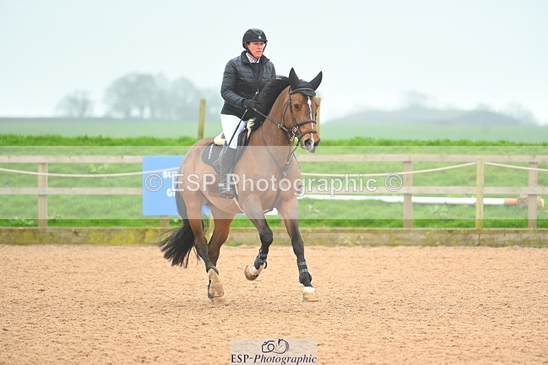 240316A-124410-03514 - Cls 15 Snr Foxhunter