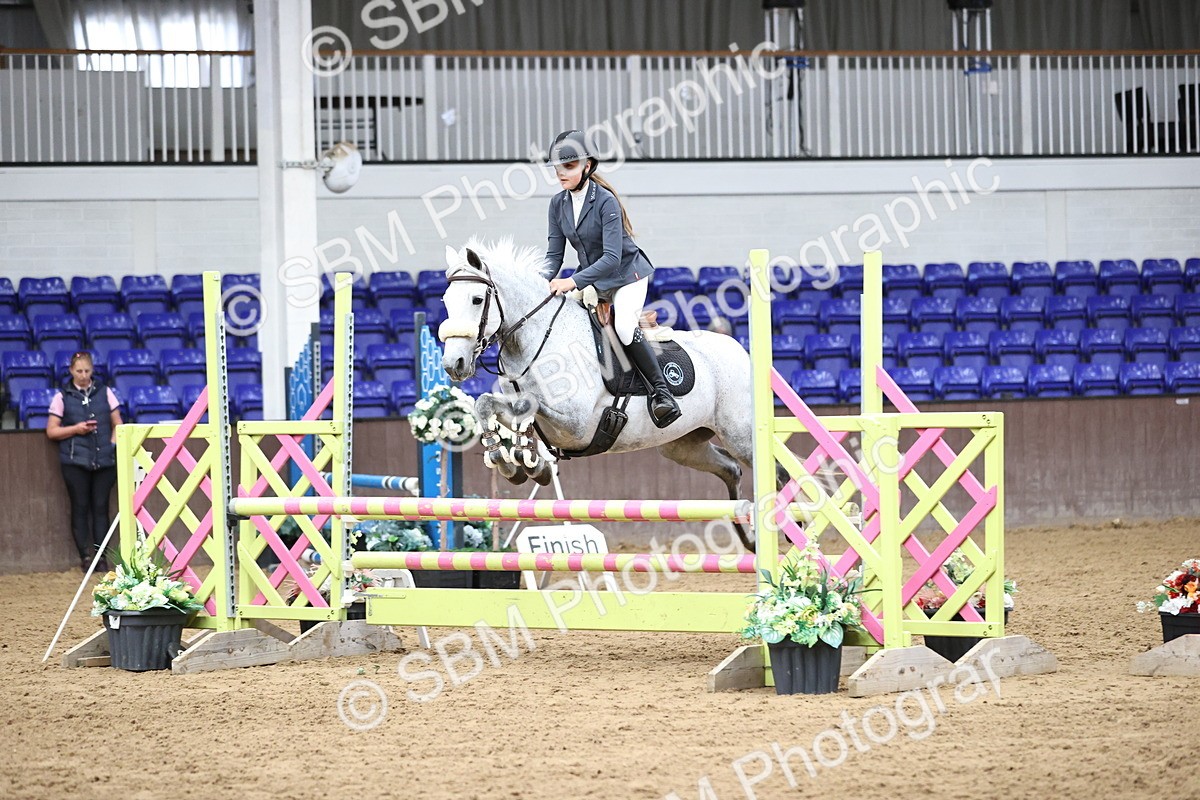 SBM_002421 - Class 11 - Pony Discovery - 90cm Open