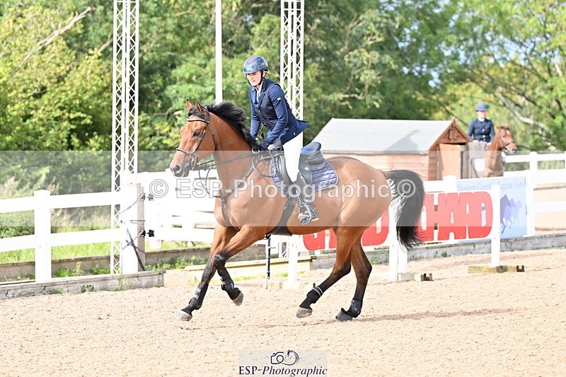 240912A-143037-01989 - Cls 12 1.05m Amateur Qualifier