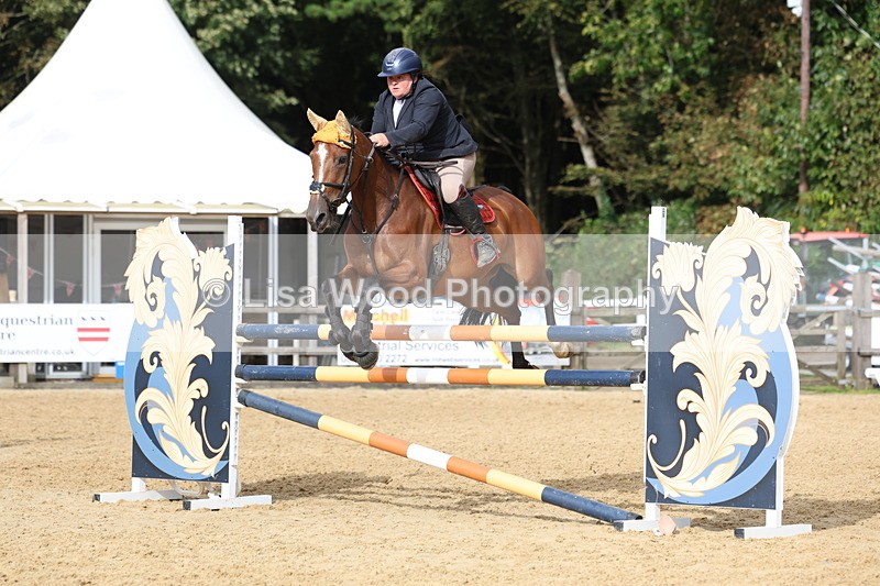 3E7A0574 - Class 13: Senior Newcomers/1.10m open