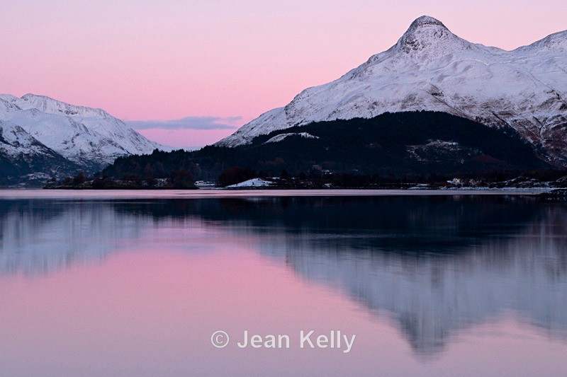 Loch Leven - 8576 - Scotland