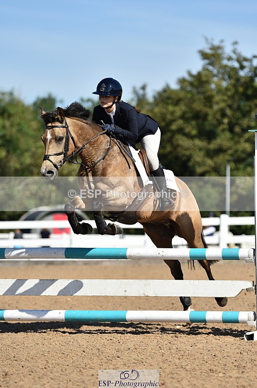 230903A-105118-04052 - Cls 18 Pony Brit Novice & 80cm Open