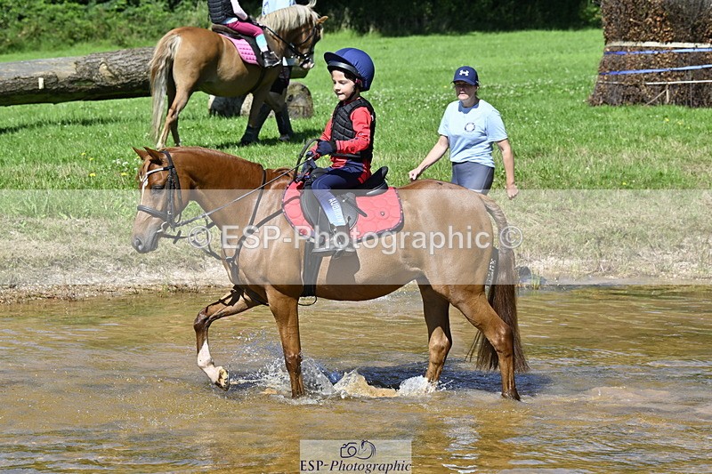 240728B-110716-01095 - Gemma's Group XC