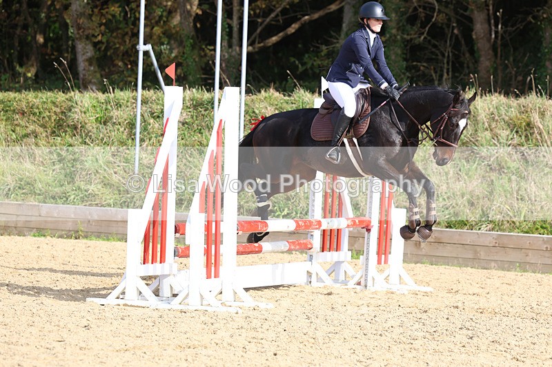 3E7A8097 - Class 4: 70cm open