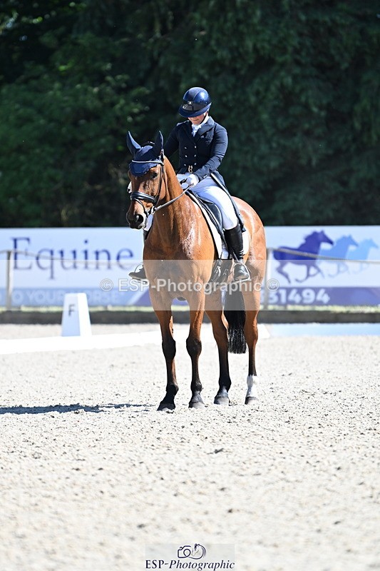 250522A-161106-04859 - C-229-Ellie.Healy-BALLADEER.JUST.FOR.KICKS