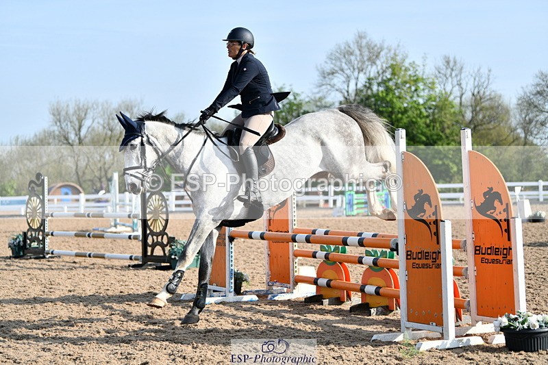 240511A-082112-10537 - Cls 27 85cm National Am Quali