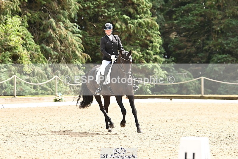 250808A-143258-00923 - 011-Helen.JamesDecadent