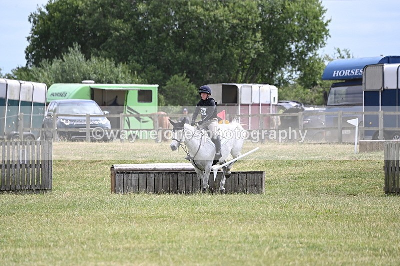 WJ6_6809 - 80cm XC Pairs