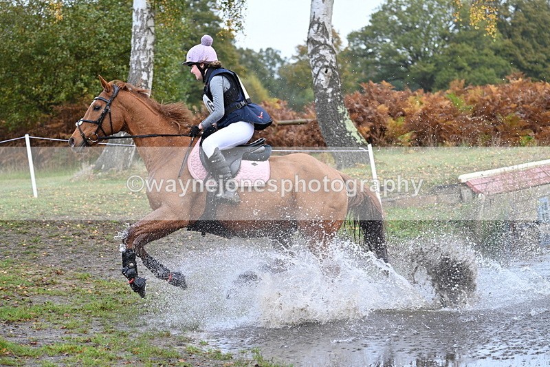 WJ7_0035 - 80cm Cam 2 Water Time 10:24 to 10:44