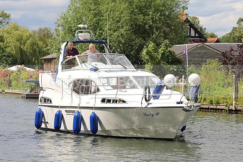140706 LADY H WT7A9617 - HENLEY ROYAL REGATTA - SUNDAY 6th July 2014