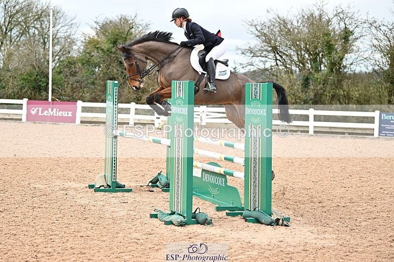 240224A-112609-03403 - Cls 11 Snr 1.05m and 1.10m Open