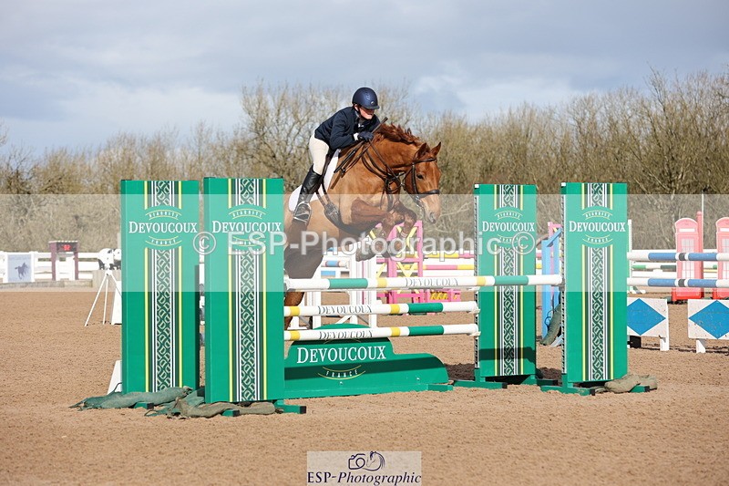 240223A-114131-00932 - Cls 4 Snr 1.05m Open