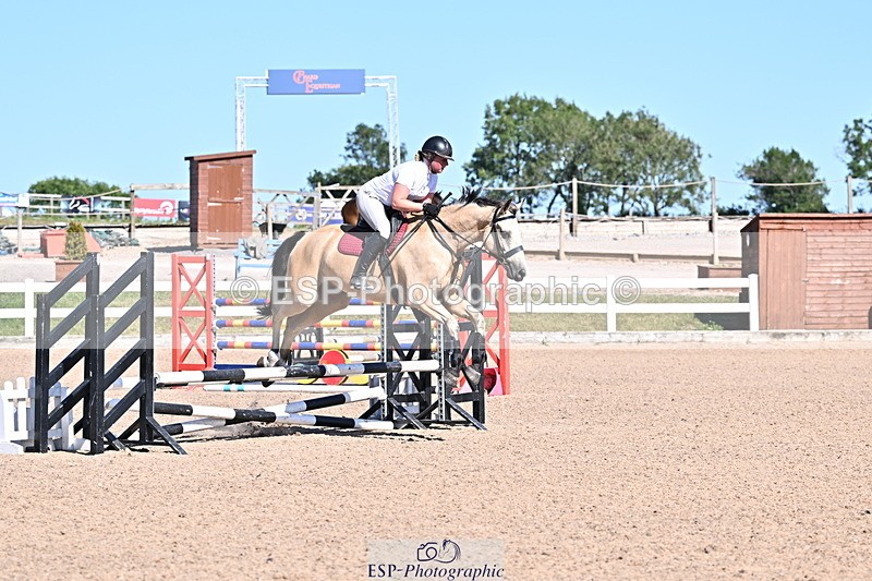 250708A-164841-00103 - 70cm Classes