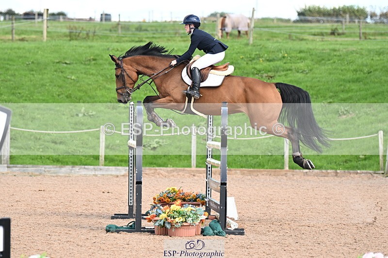 240913A-132808-04550 - Cls 15 Snr Foxhunter