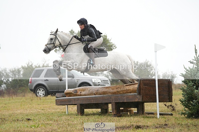 250830-144143-04178 - F-256-Emma.Turner