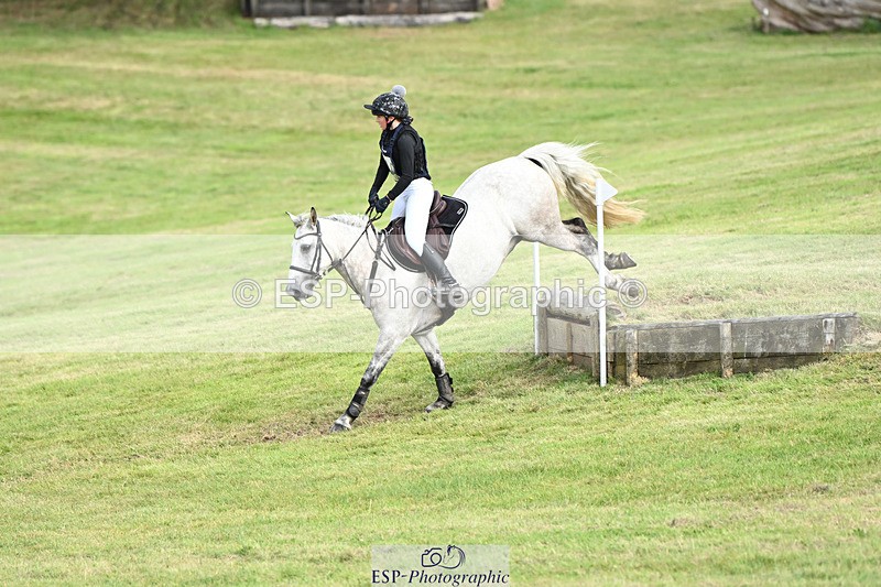 240825X-150103-35569 - 80cm XC 14.30 to 15.30