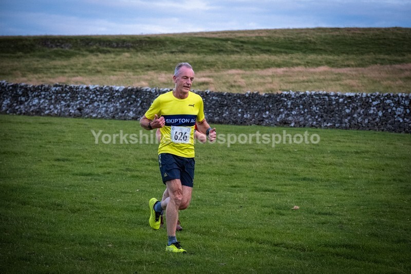 DSCF4097 - Eshton Moor  - Wharfedale Harriers