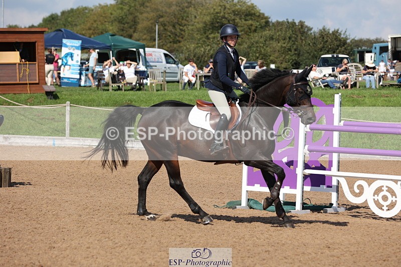 230915A-142414-02542 - Cls 5 National 1.40m