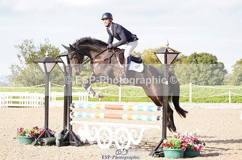 241004A-101412-00050 - Fri 01 Snr Disco & 1.00m Open