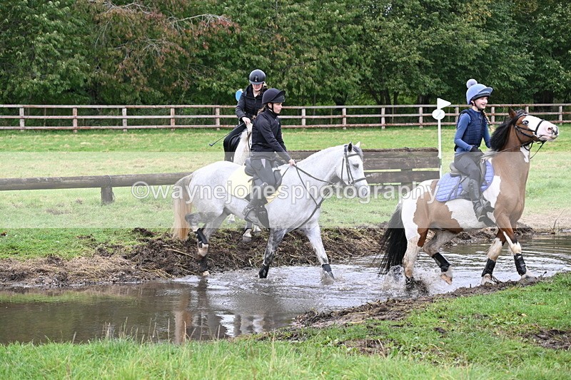 WJ6_6170 - Time at Photographer 12:41 to 13:05