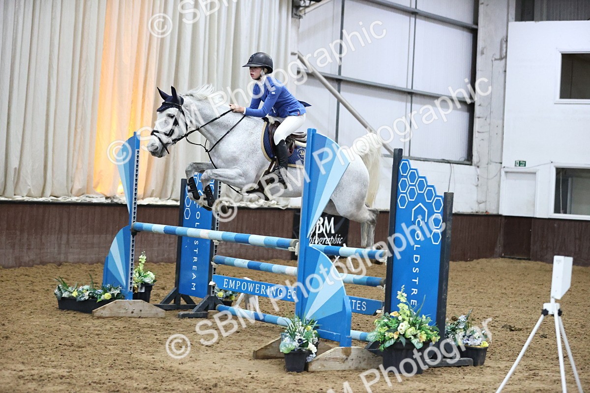 SBM_005694 - Class 17 - Senior Newcomers 1.10m