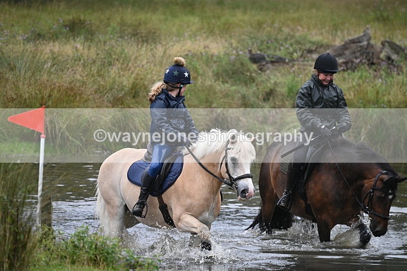 WJ7_8962 - Time at Water 11:53 to 12:23