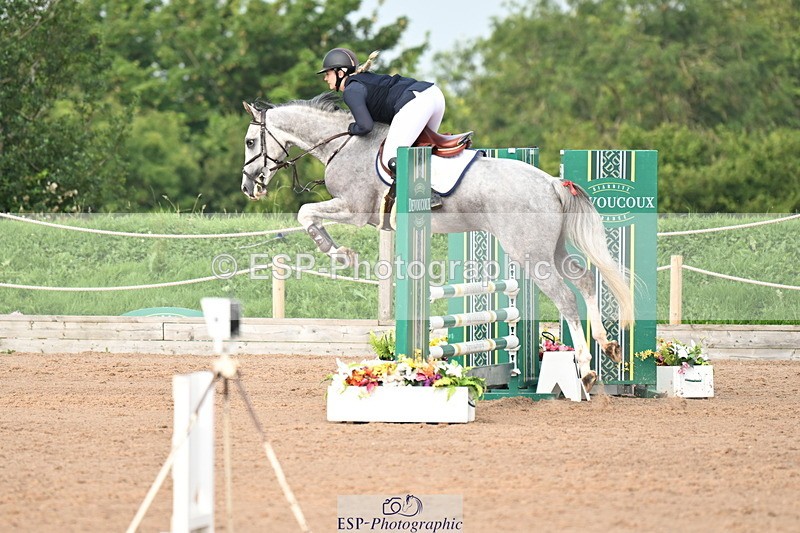 240801A-092915-01029 - Cls 1 British Novice and 90cm Open