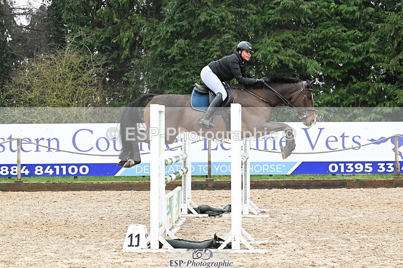 250215A-130913-00878 - Cls 4 Newcomers and 1.10m Open