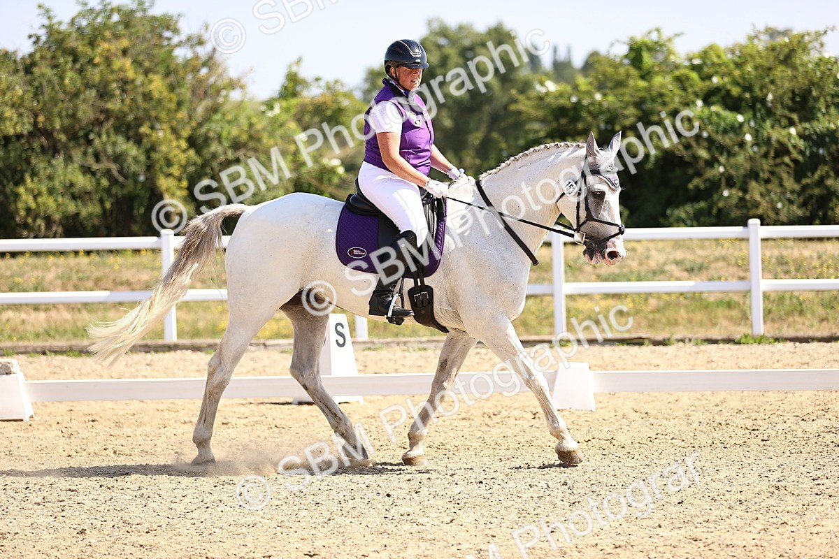 SBM_009348 - Novice 5 - 9.50-10.53
