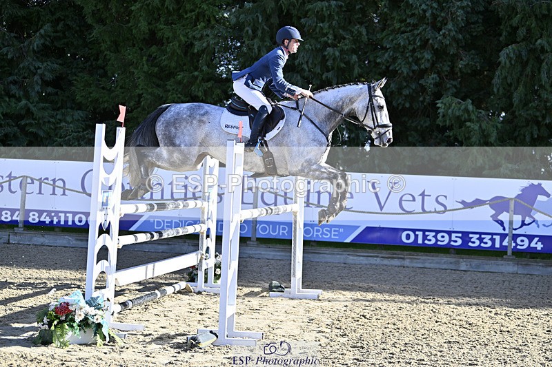 241026-115510-12666 - 001-Cameron.Beer-NEWPORTS.DEFINITELY.UNTOUCHABLE