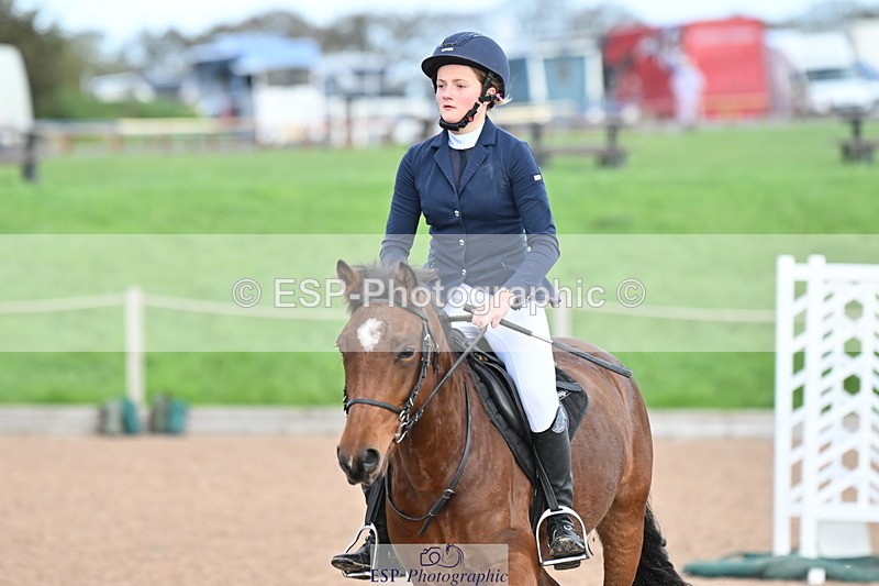 231029A-111747-02952 - 80cm Club and Schools