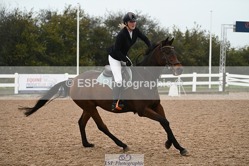 241103A-103105-07486 - SUN Cls 21 Snr Newcomers and 1.10m Open