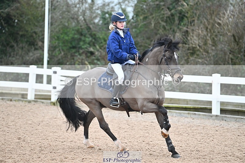 240128A-113248-00554 - Cls 3 Pony Discovery and 90cm Open