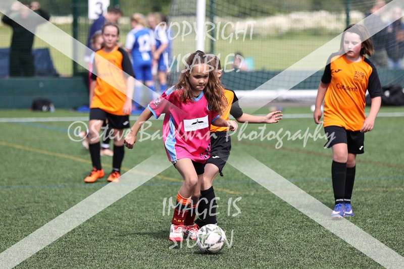 1DX30924 - Sat 13th U9 Girls