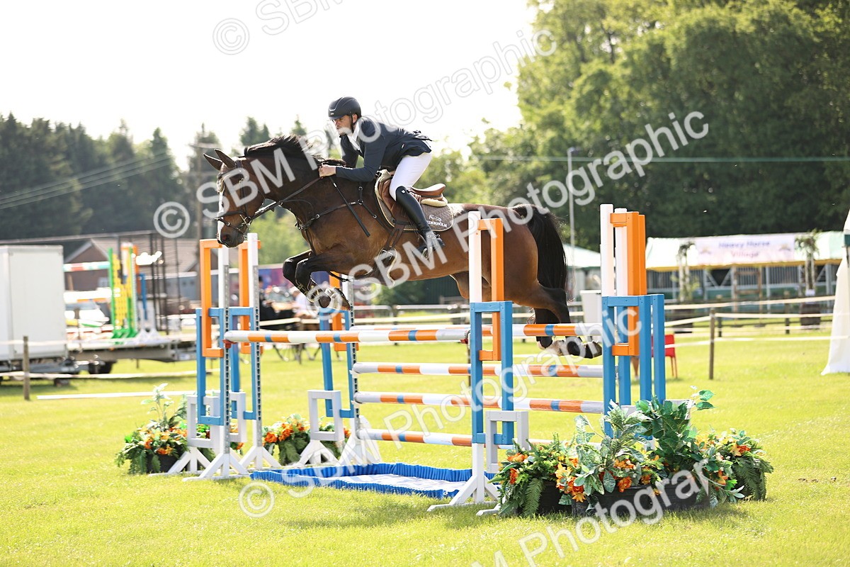 SBM_01483 - Class 200 - Martin Grant Homes Welcome Stakes 1.25m Open
