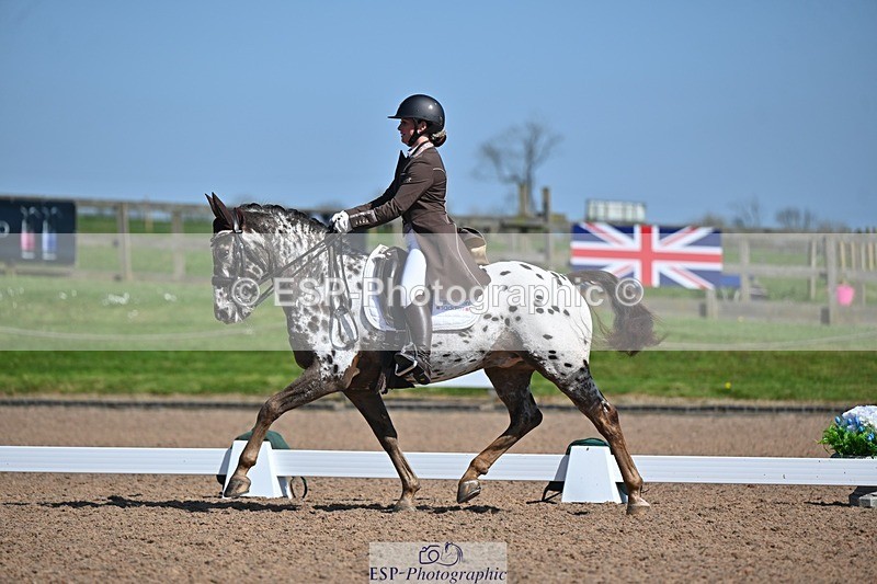 250405-133924-10907 - 137-Naomi.Refson-Whitehawk.Dancing.Fire