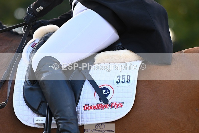 231021-144358-17906 - 359-ROSSDARRAGH.NERO-Charlotte.Rowe-DR