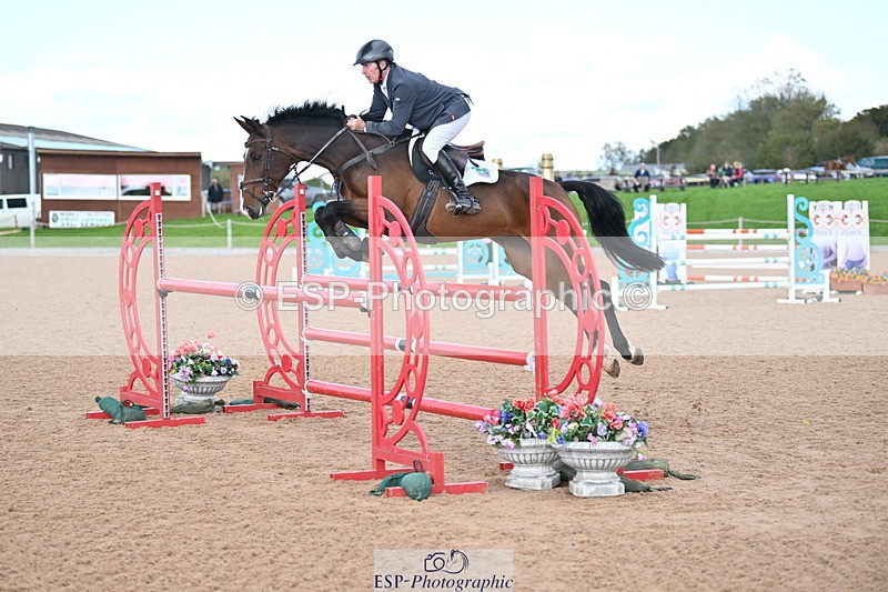 231014A-125431-04714 - Cls 19 1.15m Members Cup