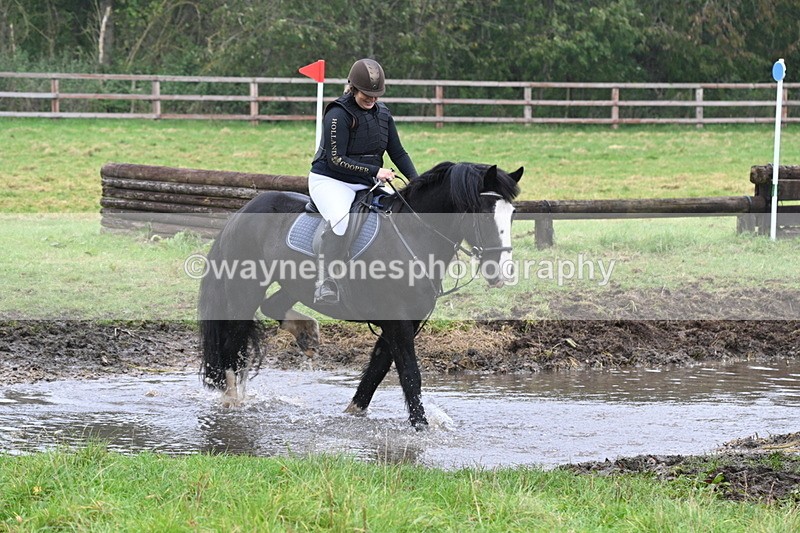 WJ6_9522 - Time at Photographer 14:46 to 14:57