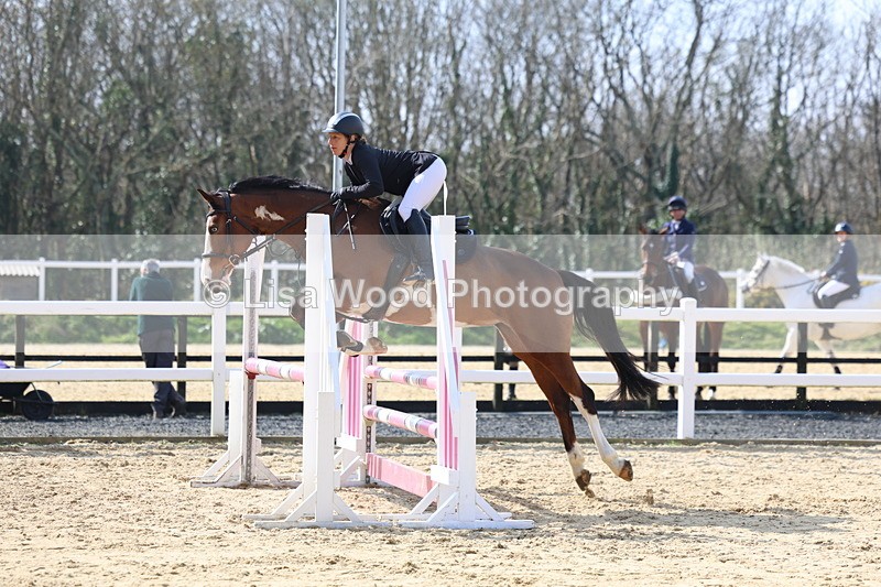 3E7A6546 - Class 4: Senior British Novice/90cm open