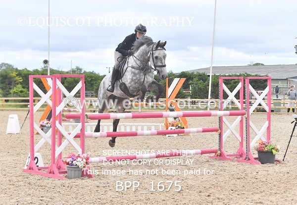 BPP_1675 - FRI CLASS 4 Senior Newcomers/ 1.10m Open