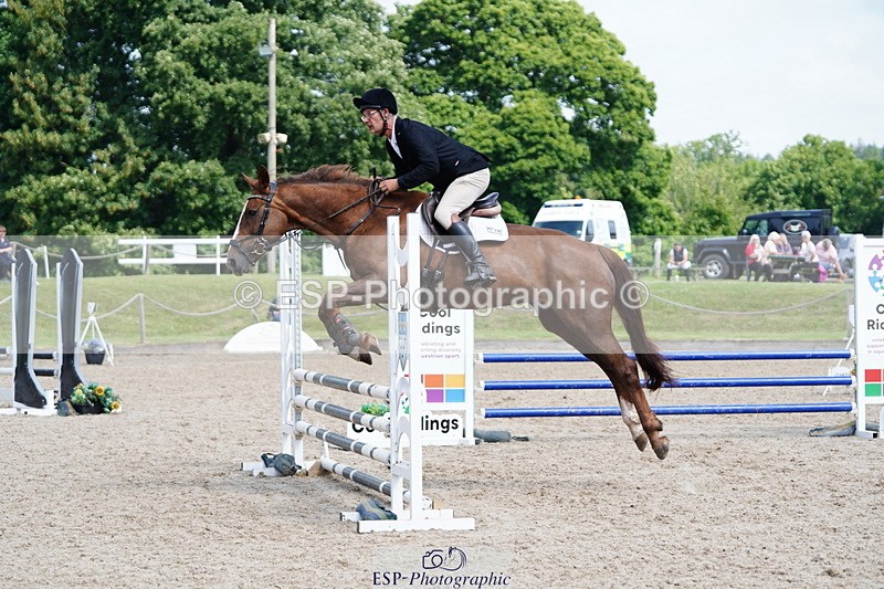 250613A-102718-01264 - Cls 9 85cm Amateur Quali