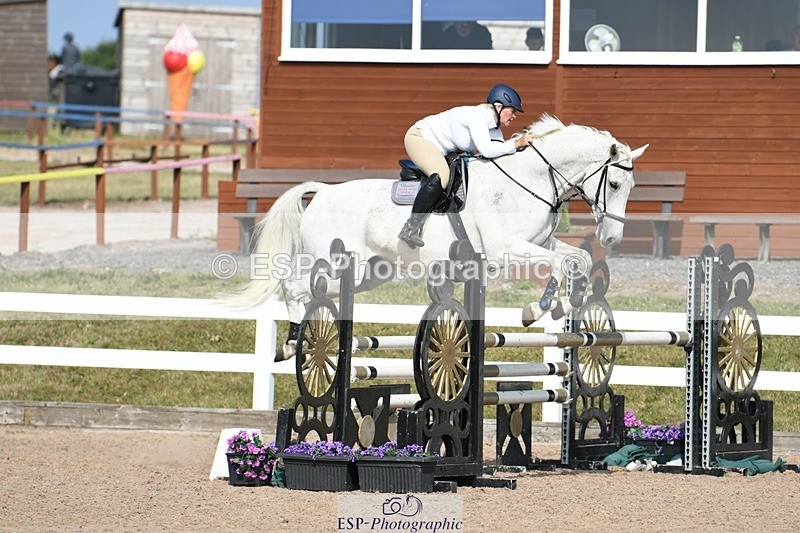 250725-170352-04078 - Cls 10 1.05m Amateur Quali