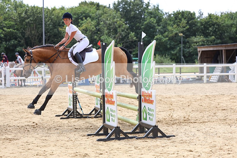 3E7A3644 - Class 9: 80cm Senior