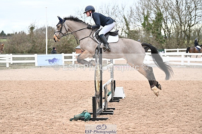 250112-131803-01427 - Cls 20 Newcomers and 1.10m Open