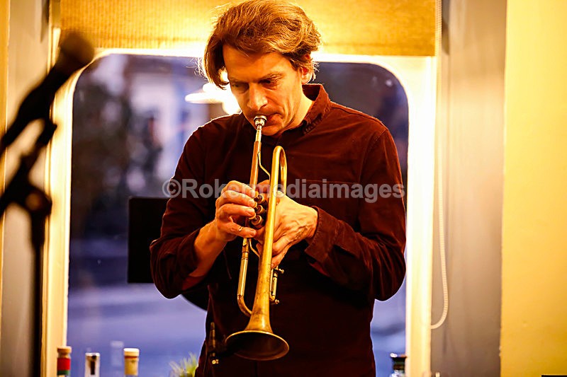  - BEN THOMAS & DAVIDE LOGIRI TRIO