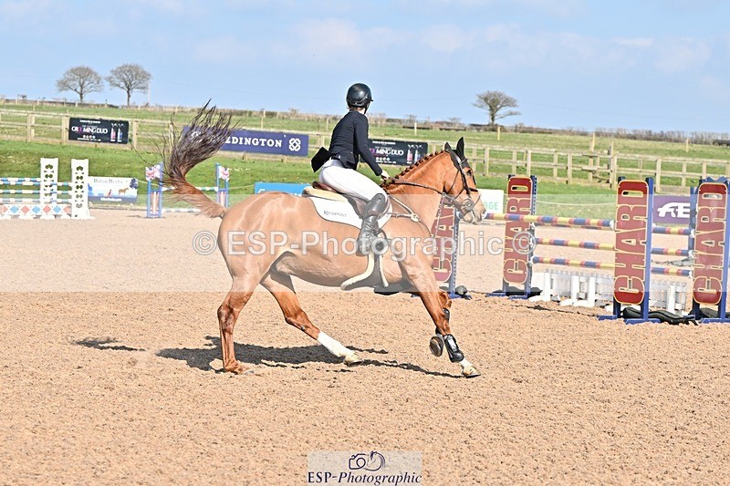 250326-142245-01135 - Cls 6 Foxhunter and 1.20m