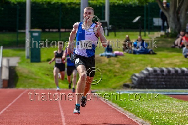 Relays25-927989 - Track Male Set Three