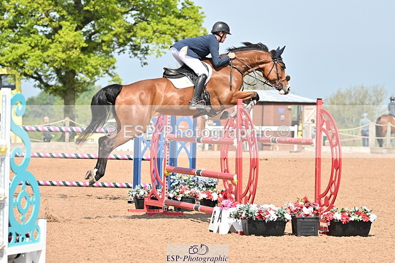 240512A-105928-17445 - Cls 48 National 1.30m Open