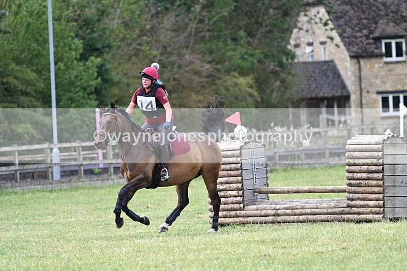 WJ7_5022 - 60cm XC Time 09:58 to 10:16